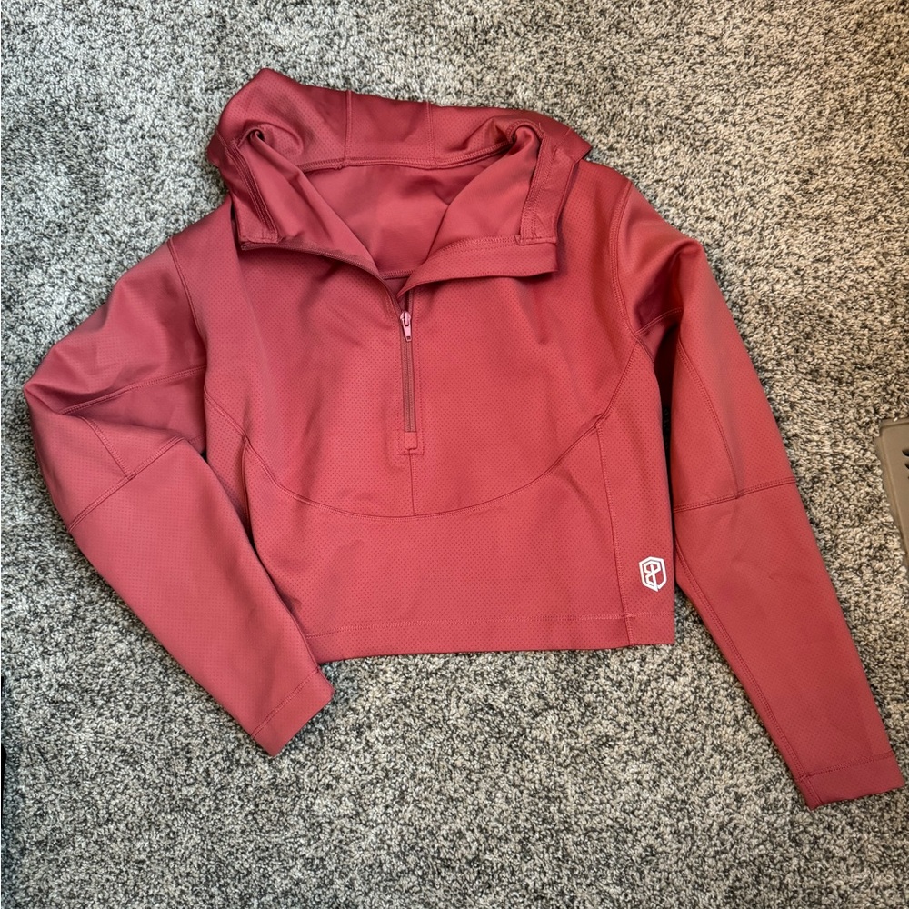 Born primitive cropped half zip pullover with hood